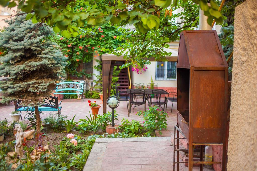 Apartments Kamanina Street Odessa Zewnętrze zdjęcie